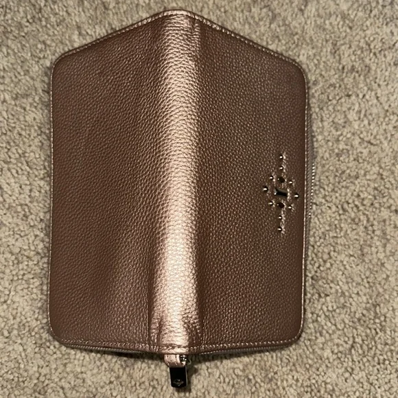 Thirty-One - All About the Benjamin’s Wallet - Picture 5 of 7